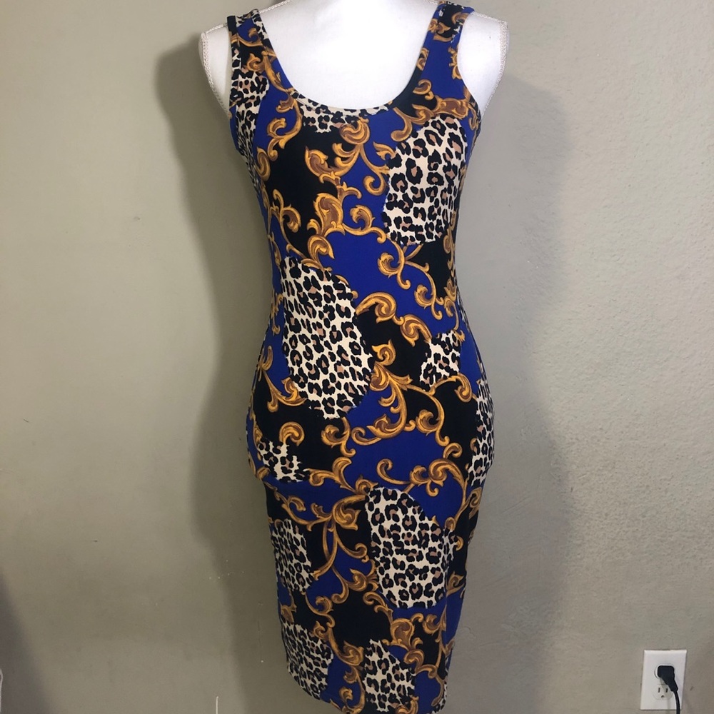 Léopard print mini dress
